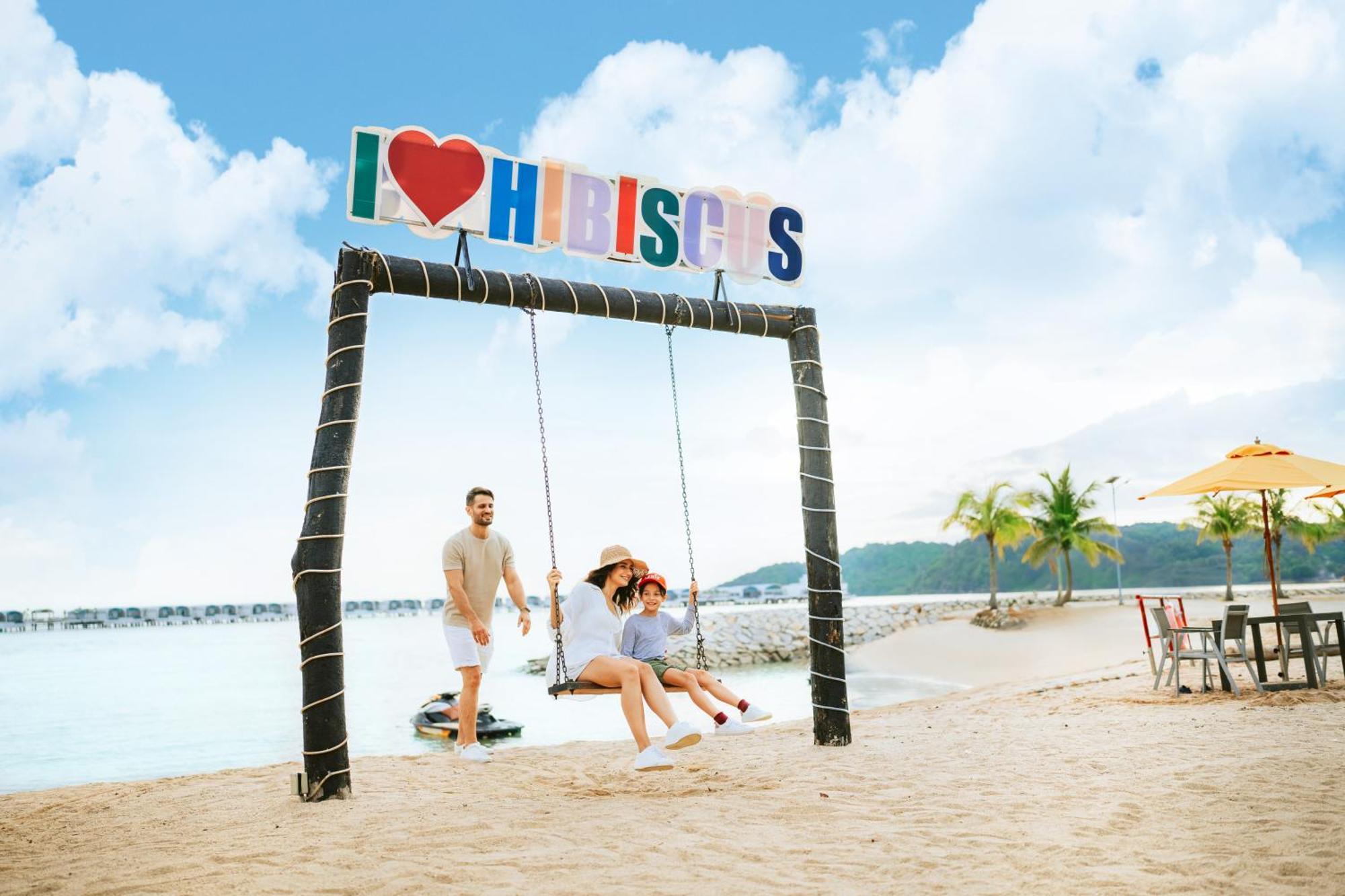 Lexis Hibiscus Port Dickson Hotel Exterior foto