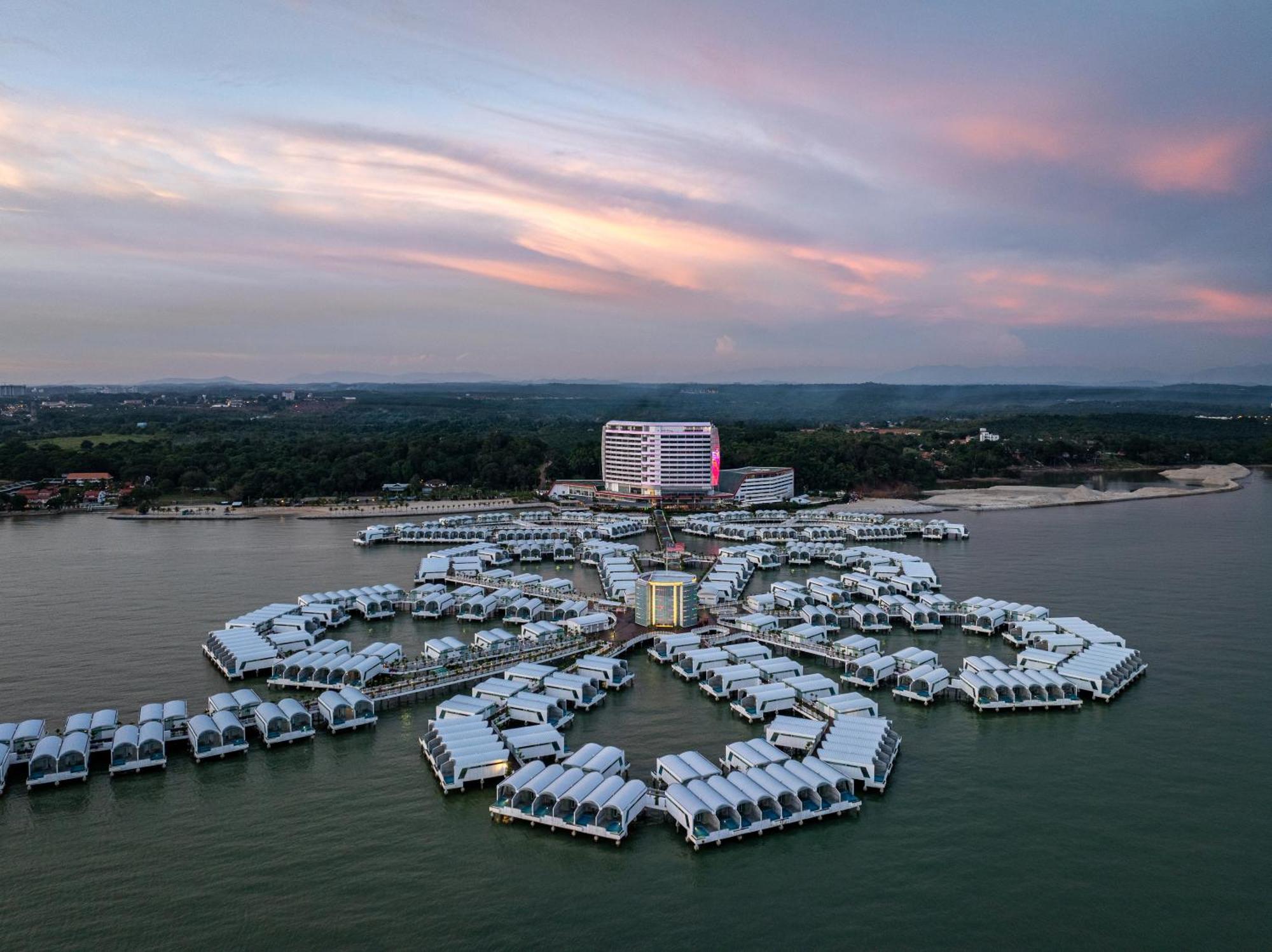 Lexis Hibiscus Port Dickson Hotel Exterior foto